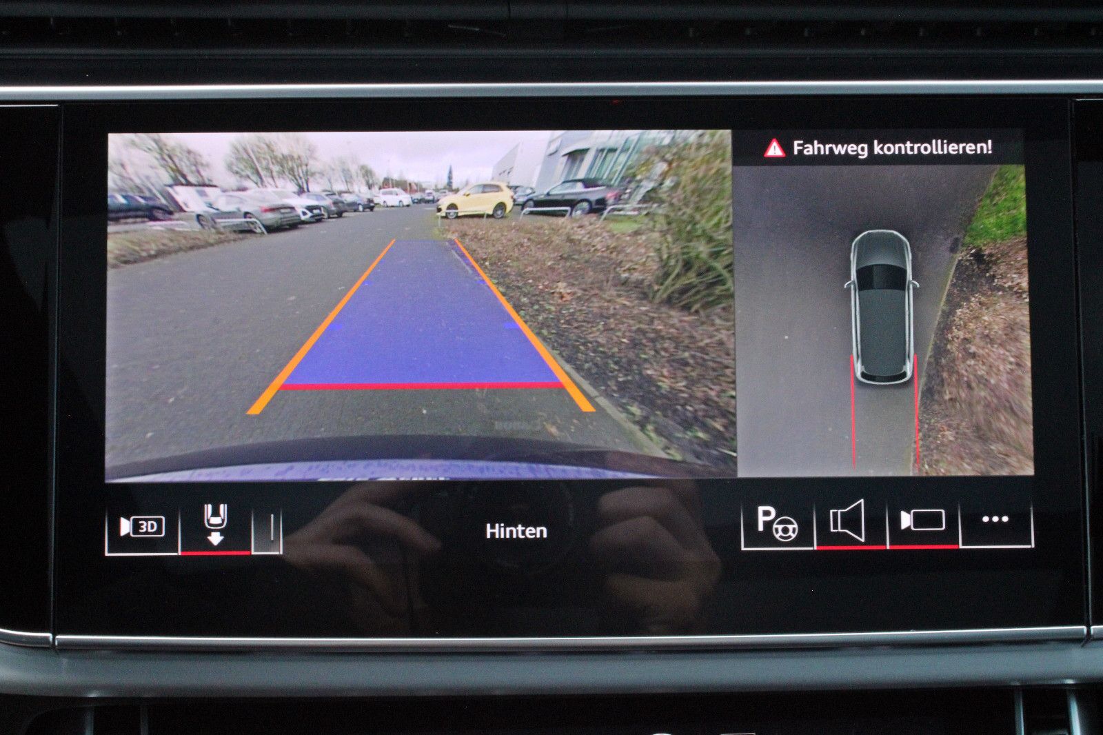 Audi Q7 50TDI S LINE BLACK PANO HUD STHZ AHK MATRIX