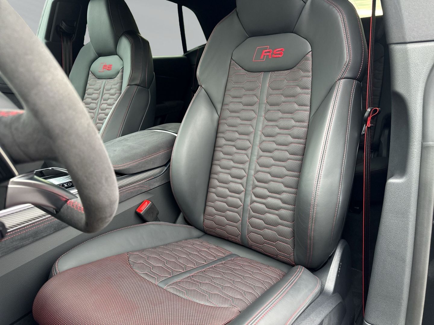 Audi RSQ8 performance 360°+HuD+Keramik+Pano+Sthz