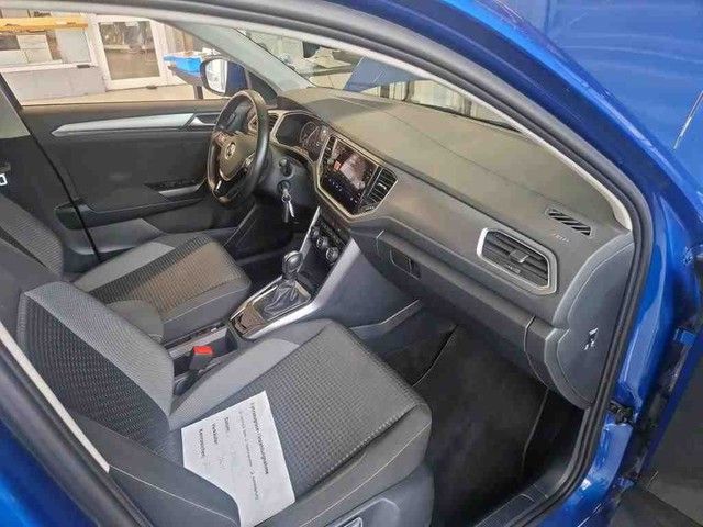 Volkswagen T-Roc 1.5TSI DSG Active - Samsaru's Car Outlet
