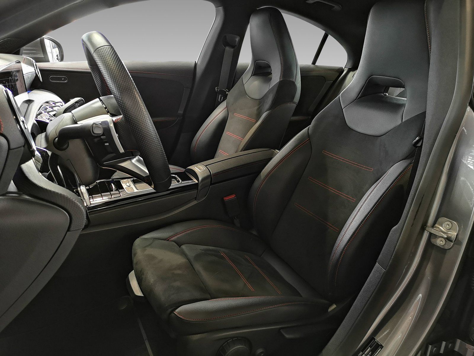 Mercedes-Benz CLA 200 Coupé AMG ADVANCED PLUS - Samsaru's Car Outlet