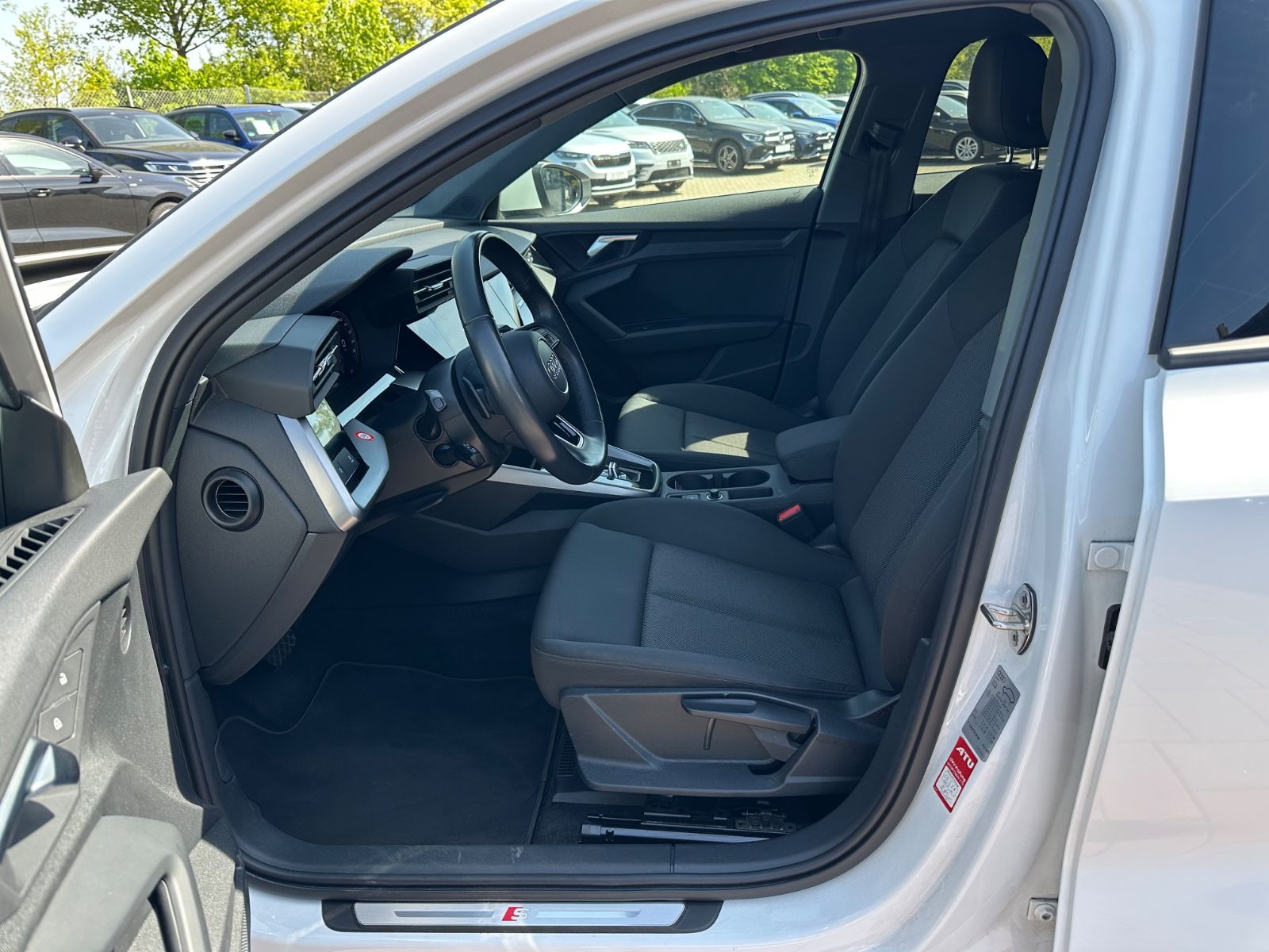 Audi A3 Sportback 30 TFSI S line*NAVI*LED*VIRTUAL*ACC