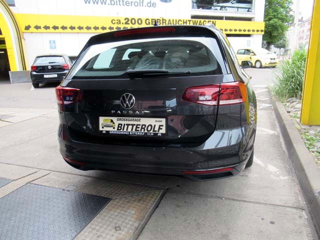 Volkswagen Passat Variant 2.0TDI DSG - Samsaru's Car Outlet