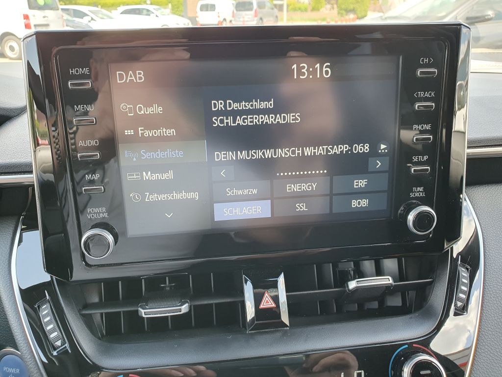 Toyota Corolla 2.0 Hybrid - Samsaru's Car Outlet