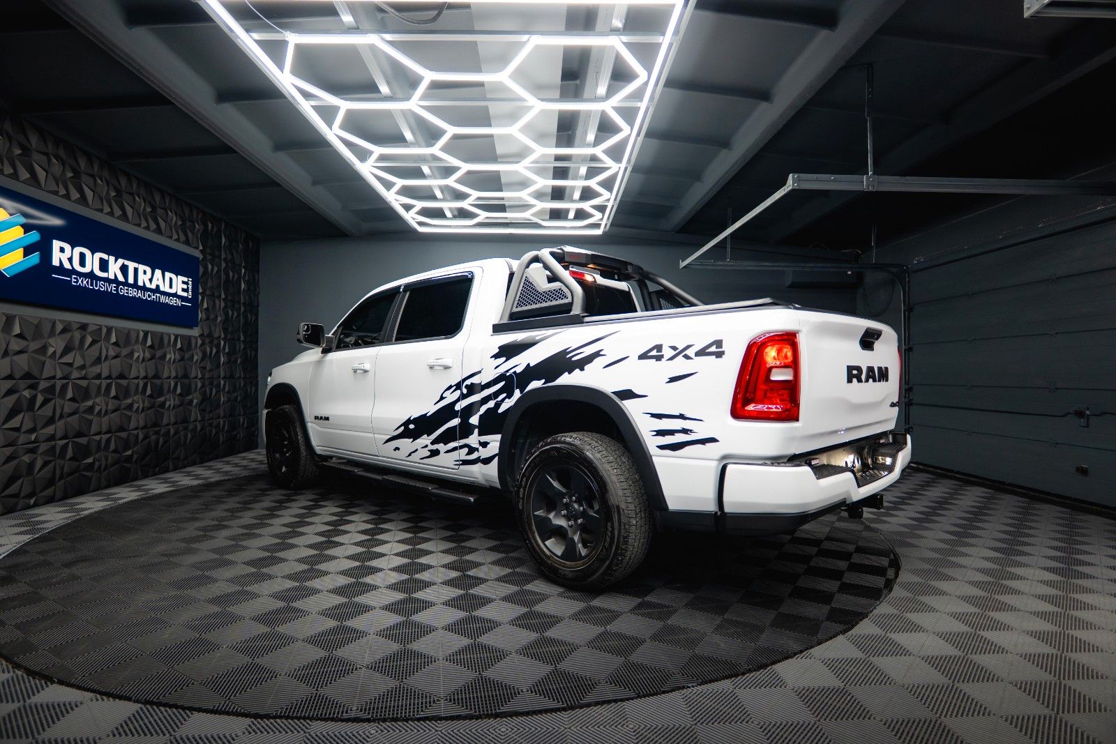 Dodge RAM 3.6 V6 MY 25 Offroad Night-Paket ACC LED 19%