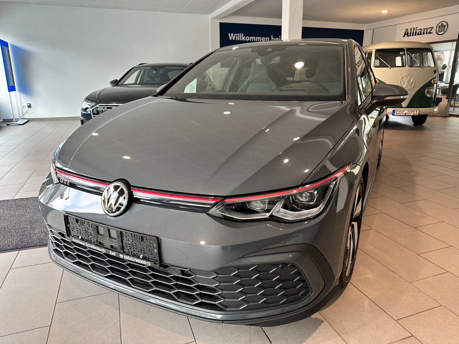 Volkswagen Golf VIII GTI - Samsaru's Car Outlet