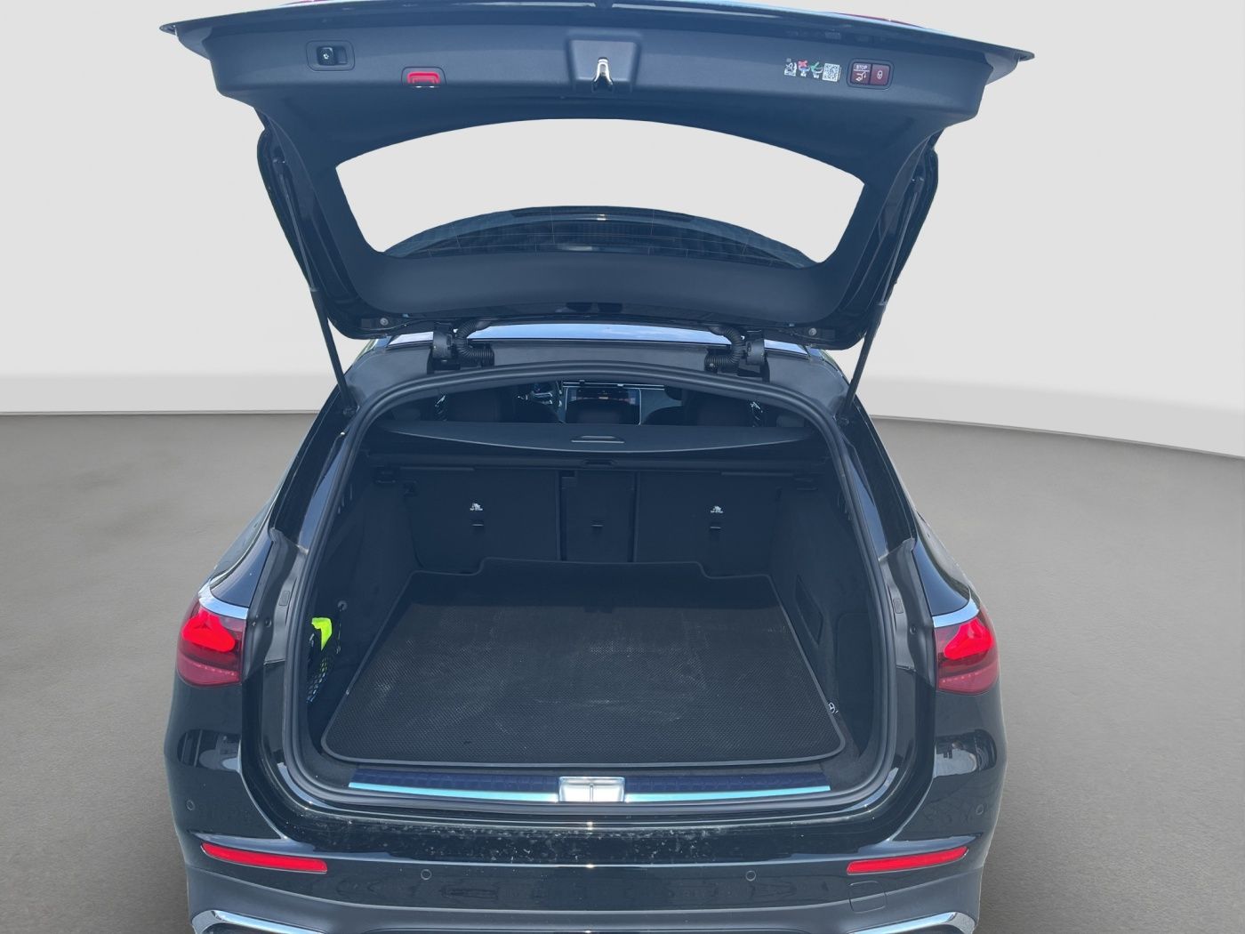 Mercedes-Benz E 450 d 4M T AMG*Burmester*Leder*Night*SHZ*Pano*