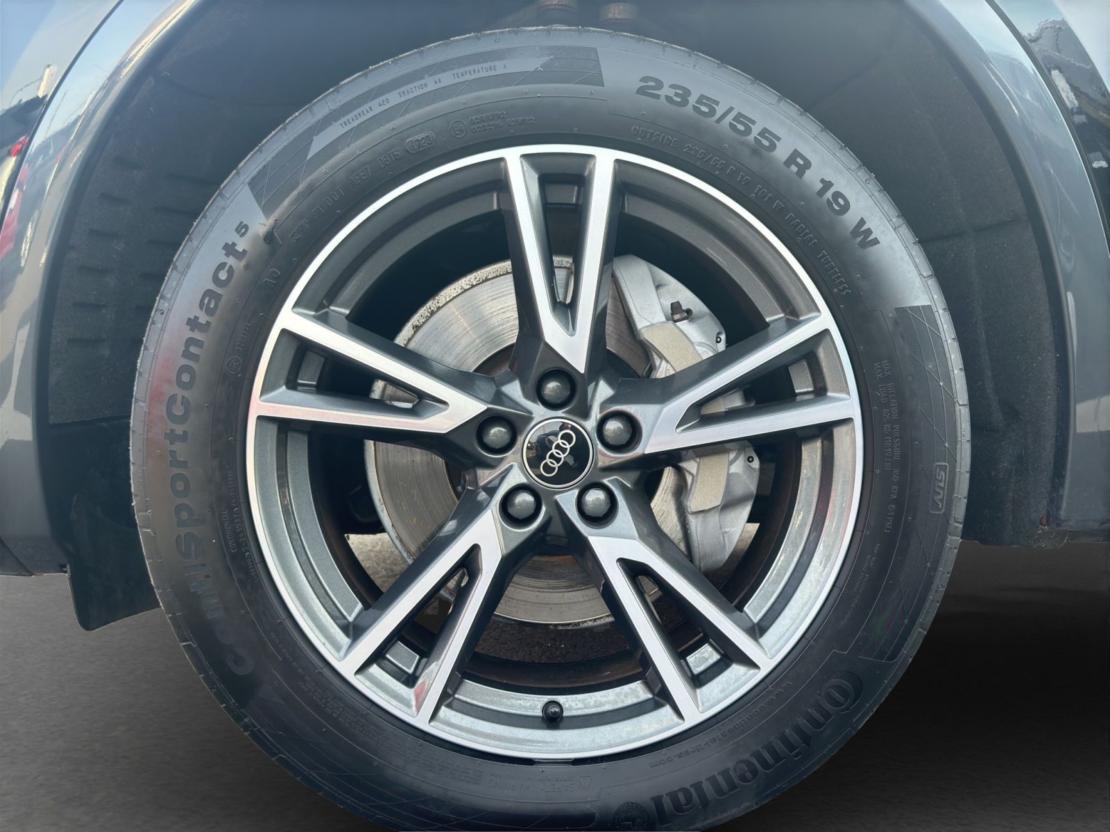 Audi Q5 40 TDI quattro s-TRONIC Interieur S-Line Matr