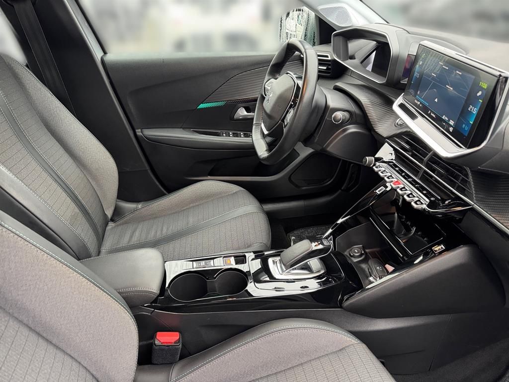 Peugeot e-208 Allure - Samsaru's Car Outlet