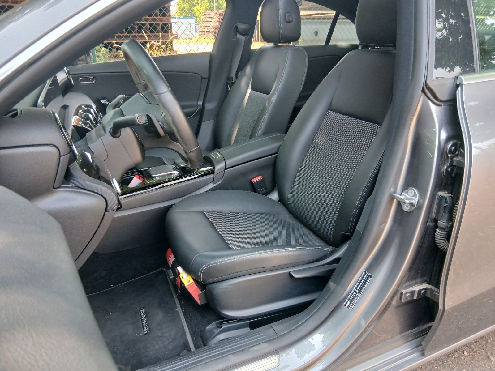 Mercedes-Benz CLA 180 CLA - Samsaru's Car Outlet