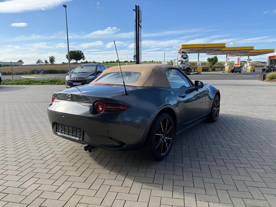Mazda MX-5 2.0 (184PS) Schalter Kazari Allwetterr. Rüc