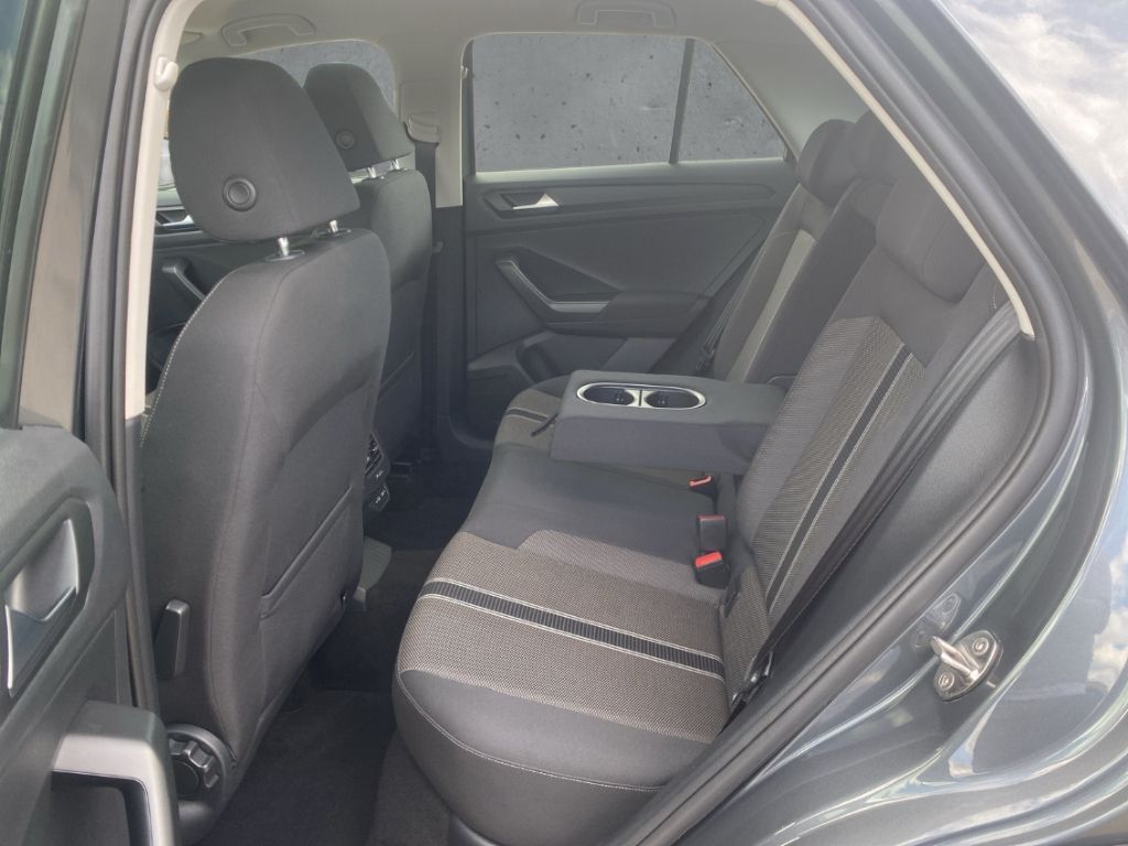 Volkswagen T-Roc 1.0 TSI Style - Samsaru's Car Outlet