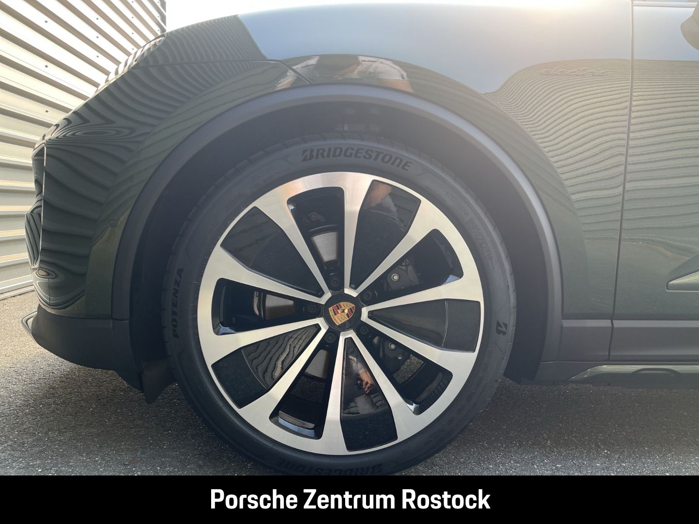 Porsche Macan 4 Clubleder Hinterachslenkung BOSE 22-Zoll