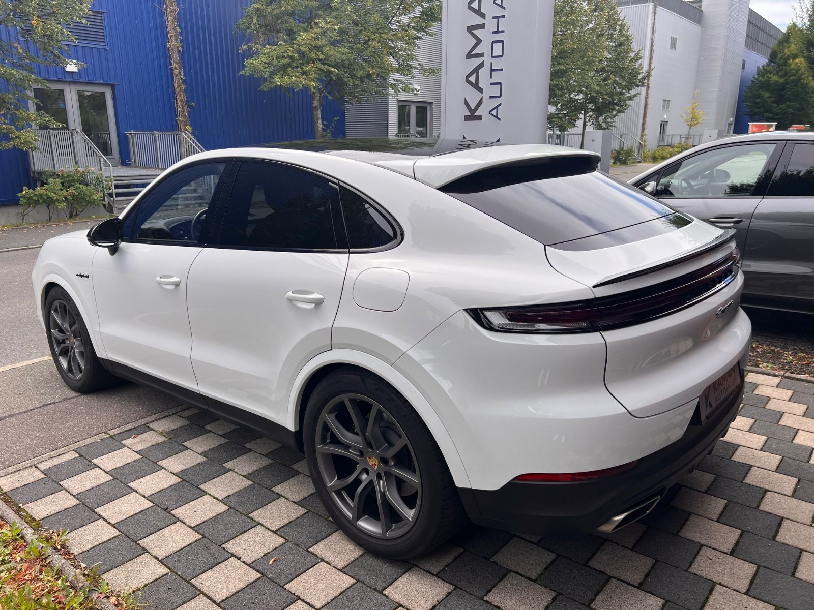 Porsche Cayenne Coupe E-Hyb. #HINTERACHS! PDCC! ACC! 360
