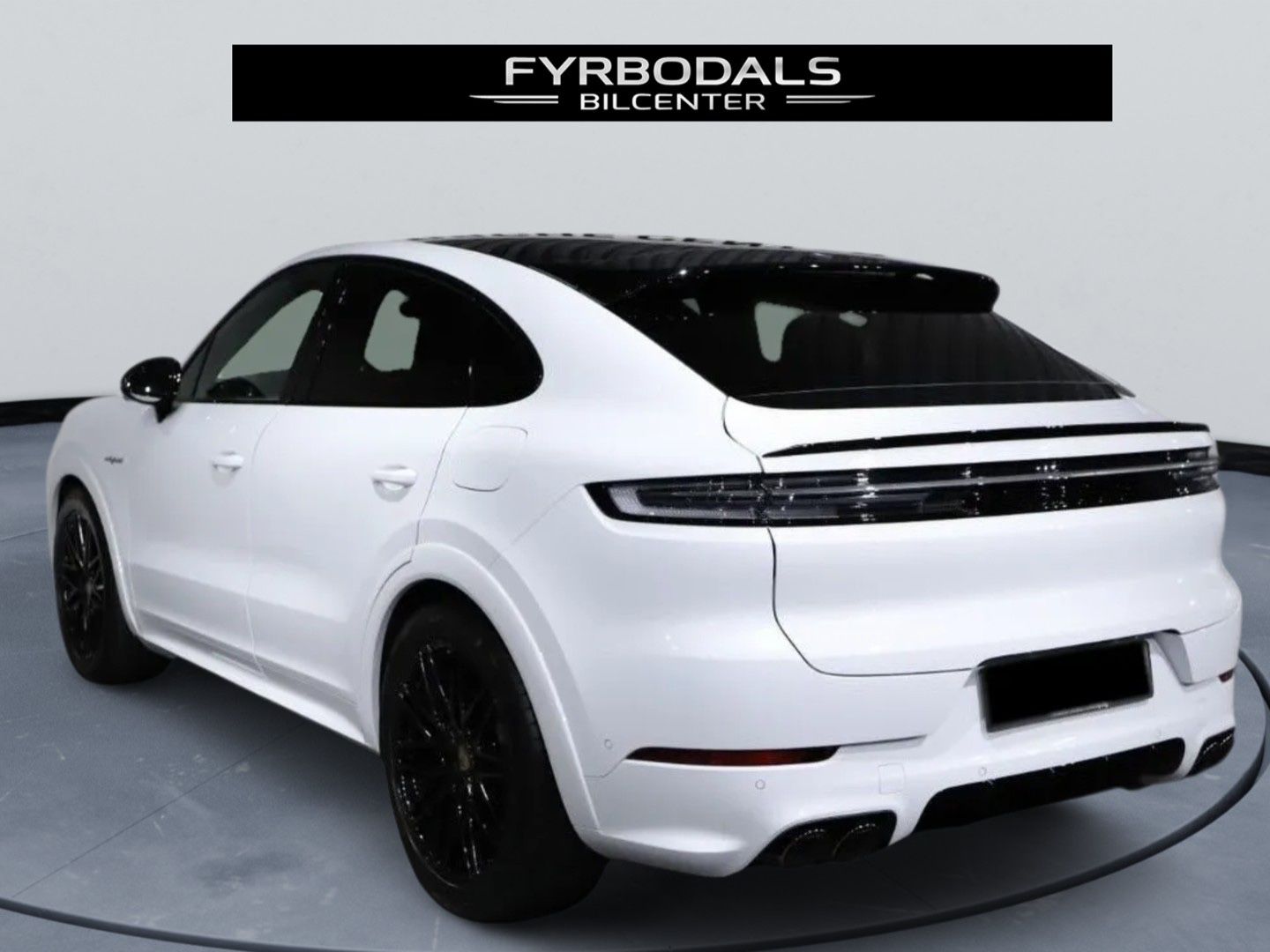 Porsche Cayenne Coupe E-Hybrid 470HP PASS-DISPLAY *VAT*