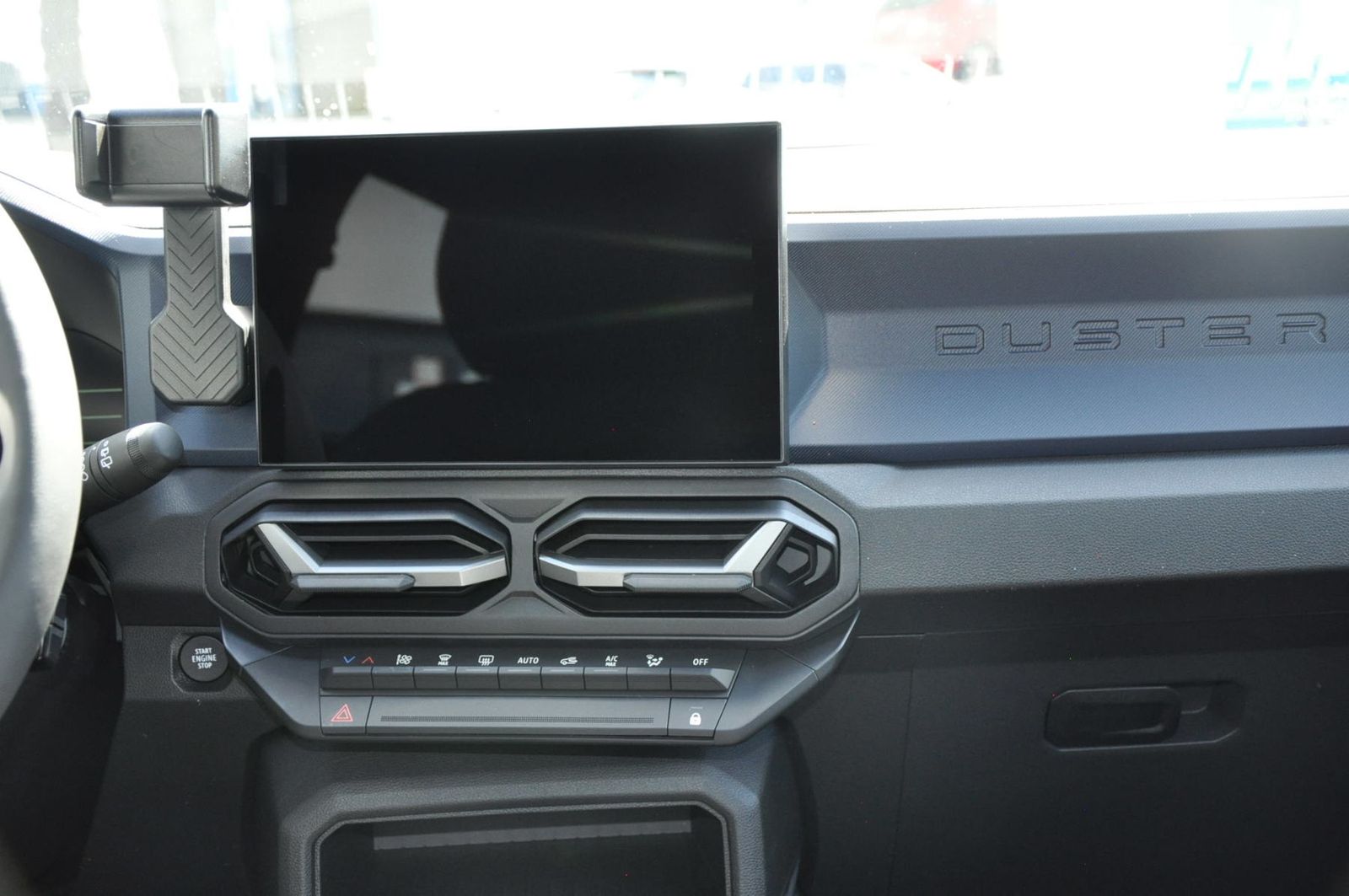 Dacia Duster Journey TCe 130 - Samsaru's Car Outlet