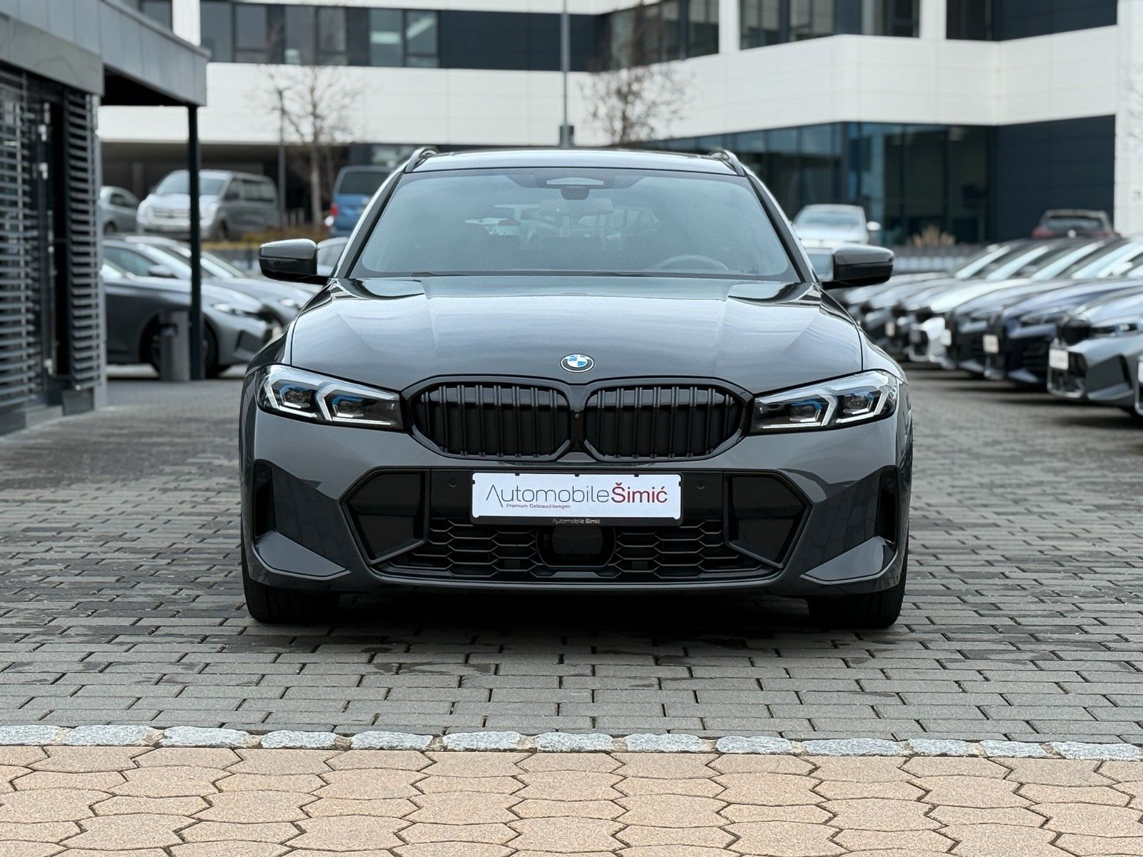 BMW 320d xD M Sport pro HuD AHK Pano hifi StHzg