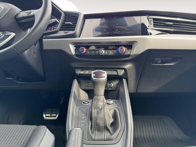 Audi A1 Sportback 40 TFSI S-tronic S line - Samsaru's Car Outlet