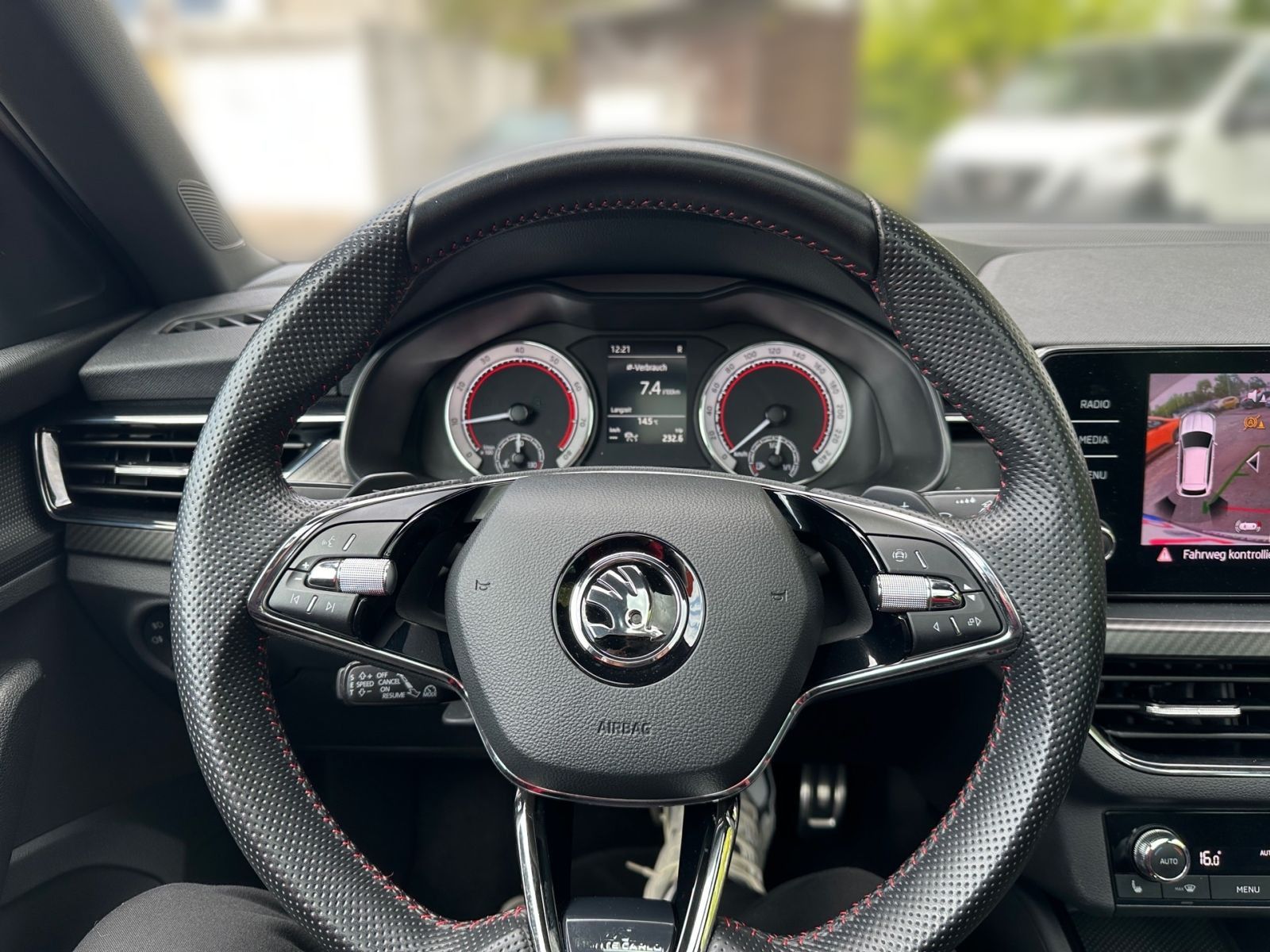 Skoda KAMIQ TSI 1.0 MONTE CARLO - Samsaru's Car Outlet