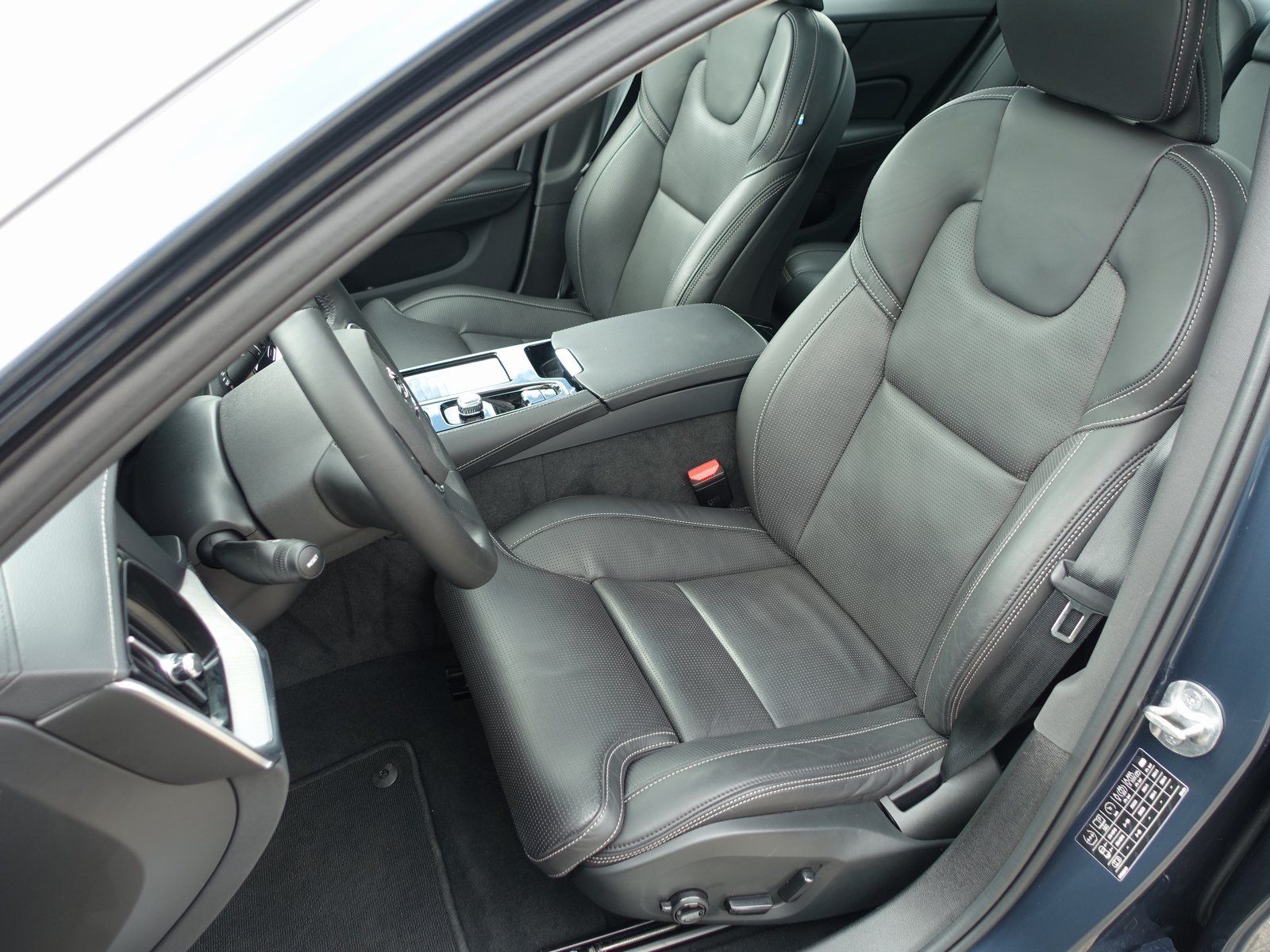 Volvo S60 Recharge Ultimate T8 AWD/B&W/360°/Head-UP