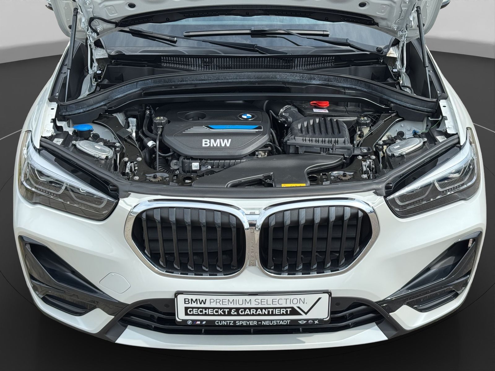 BMW X1 xDrive25e - Samsaru's Car Outlet