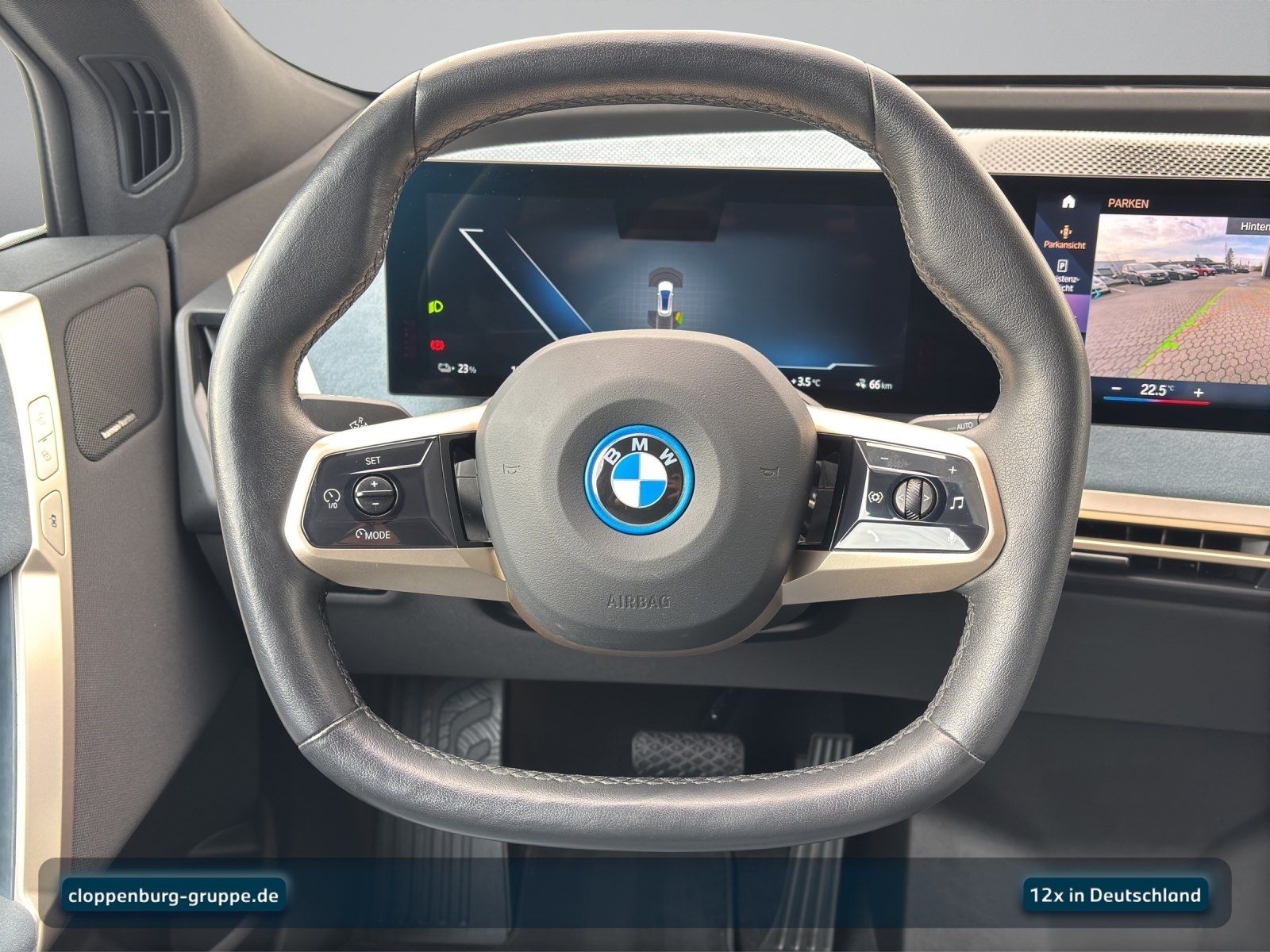 BMW iX xDrive40 3,59% Finan. Head-Up+AHK+Navi+Pano+3