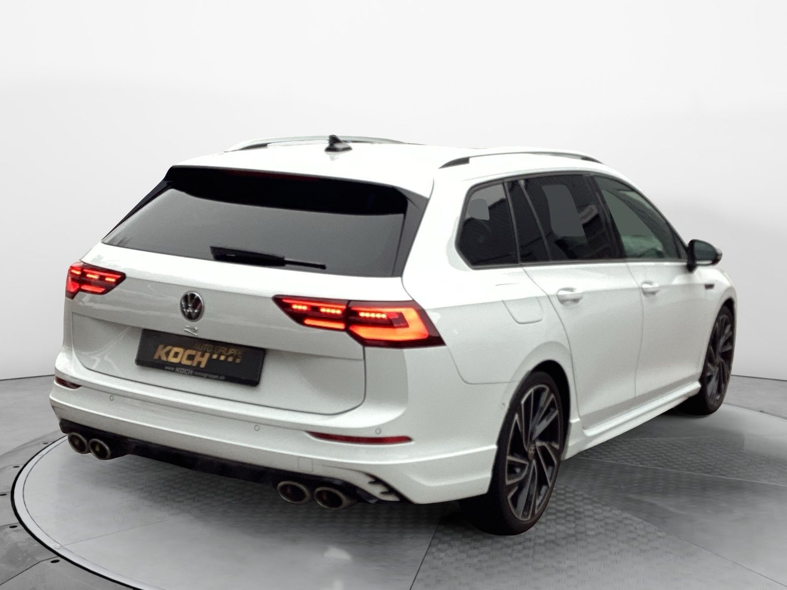 Volkswagen Golf VIII Variant R 4M DSG AHK LED Navi Kamera