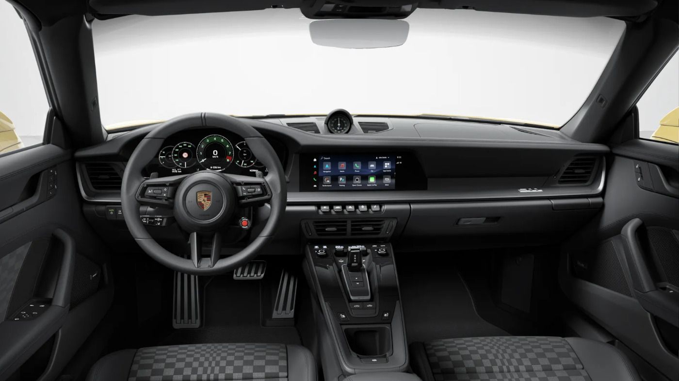 Porsche 992 (911) Targa 4S | PTS elfenbein | SportDesign