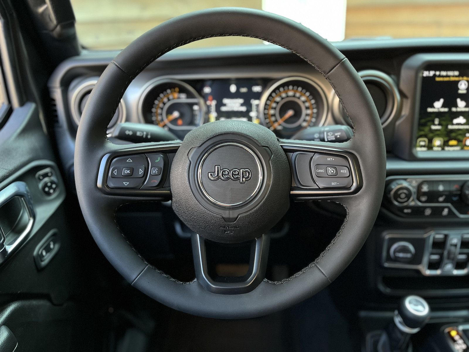 Jeep Gladiator 3,6l WILLYS 4x4 CarPlay AHK ALPINE LPG