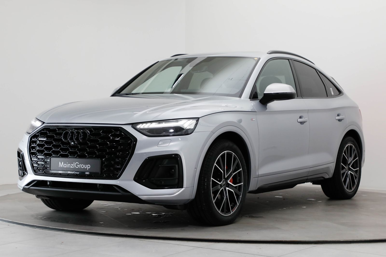 Audi Q5 Sportback 40 TDI quattro S line StdHzg Matrix