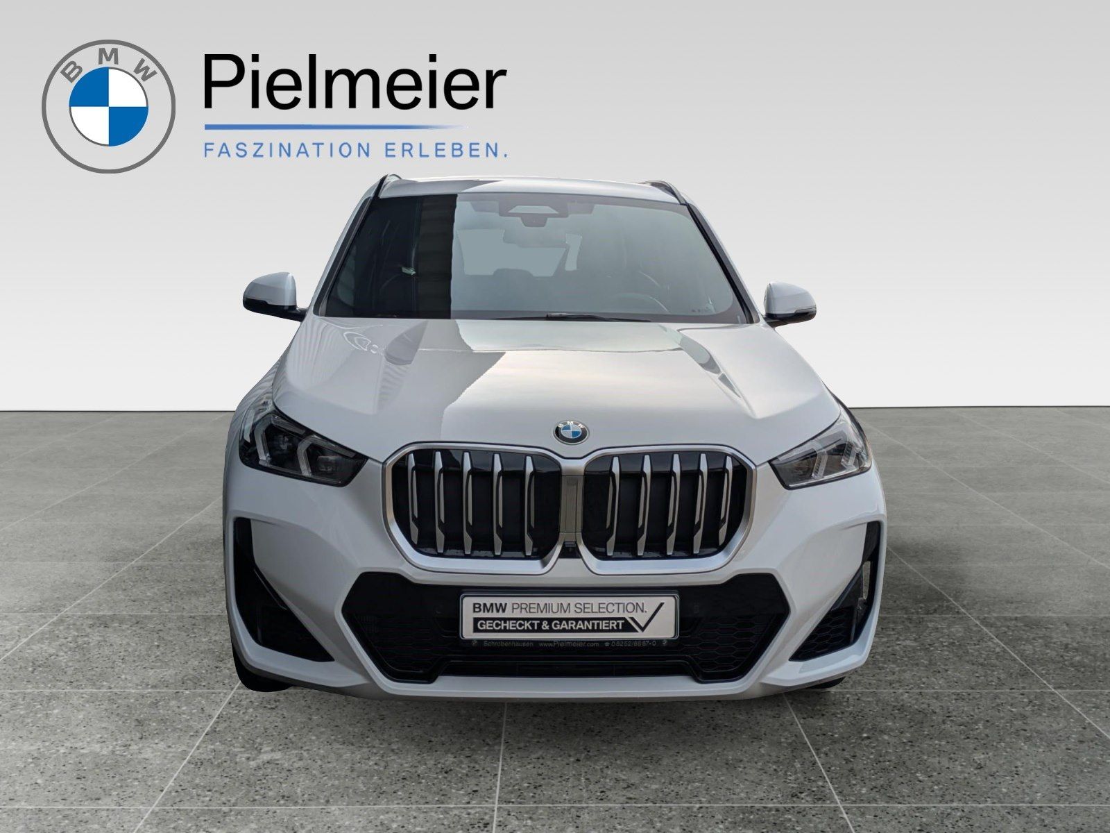 BMW X1 xDrive23i M Sport - Samsaru's Car Outlet