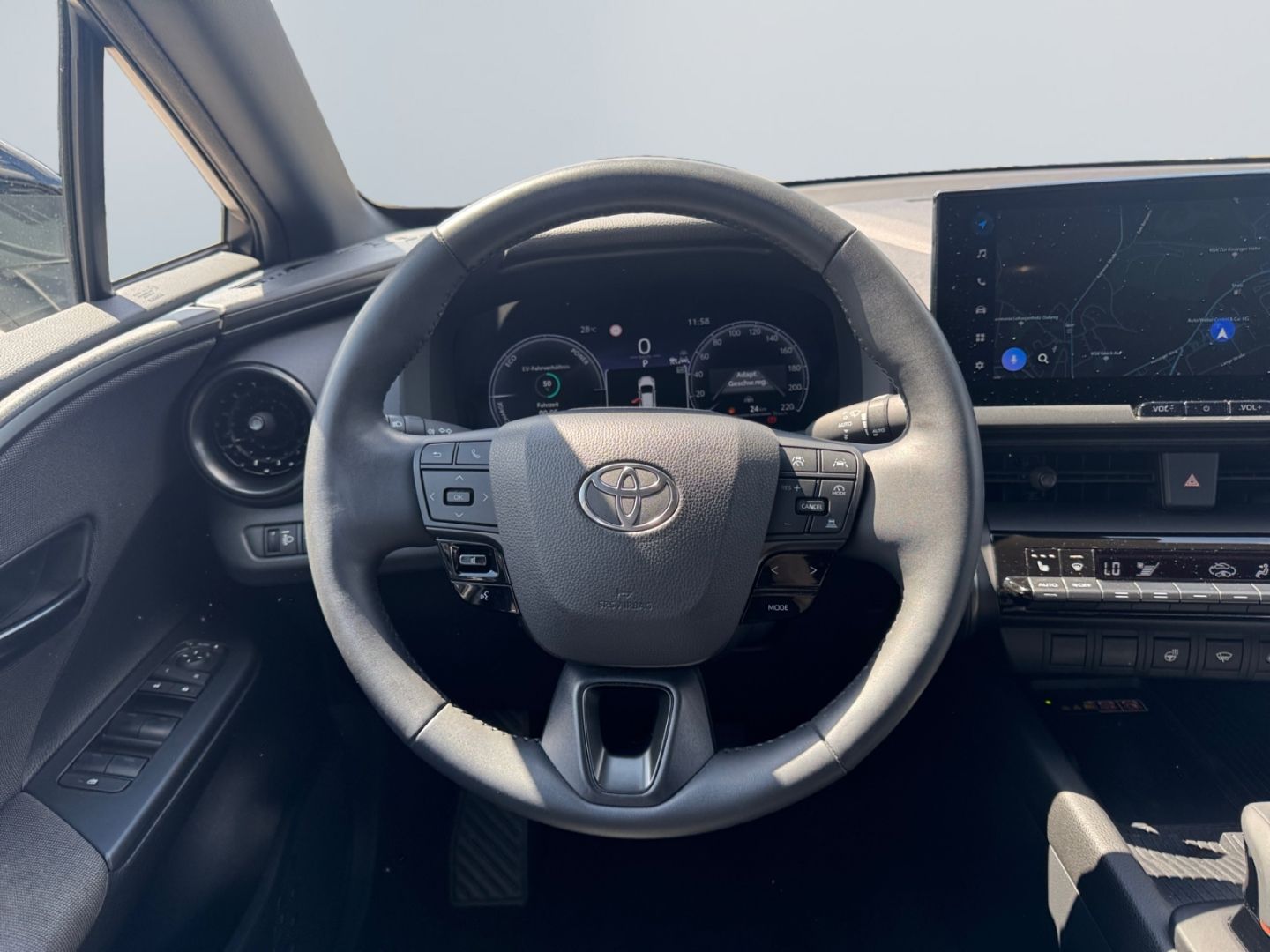 Toyota C-HR 2.0 Hybrid Black&White Team *Technik Paket*
