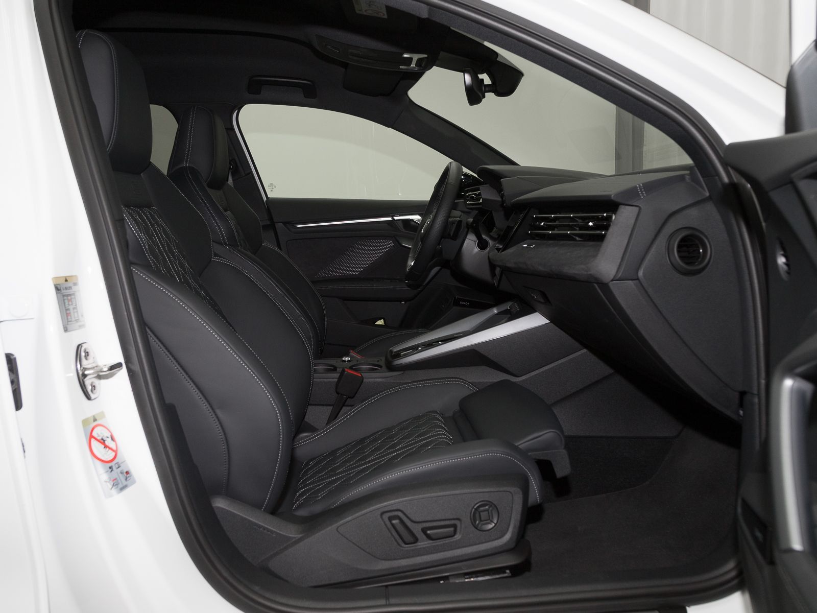 Audi A3 allstreet 35 TDI S LINE - Samsaru's Car Outlet