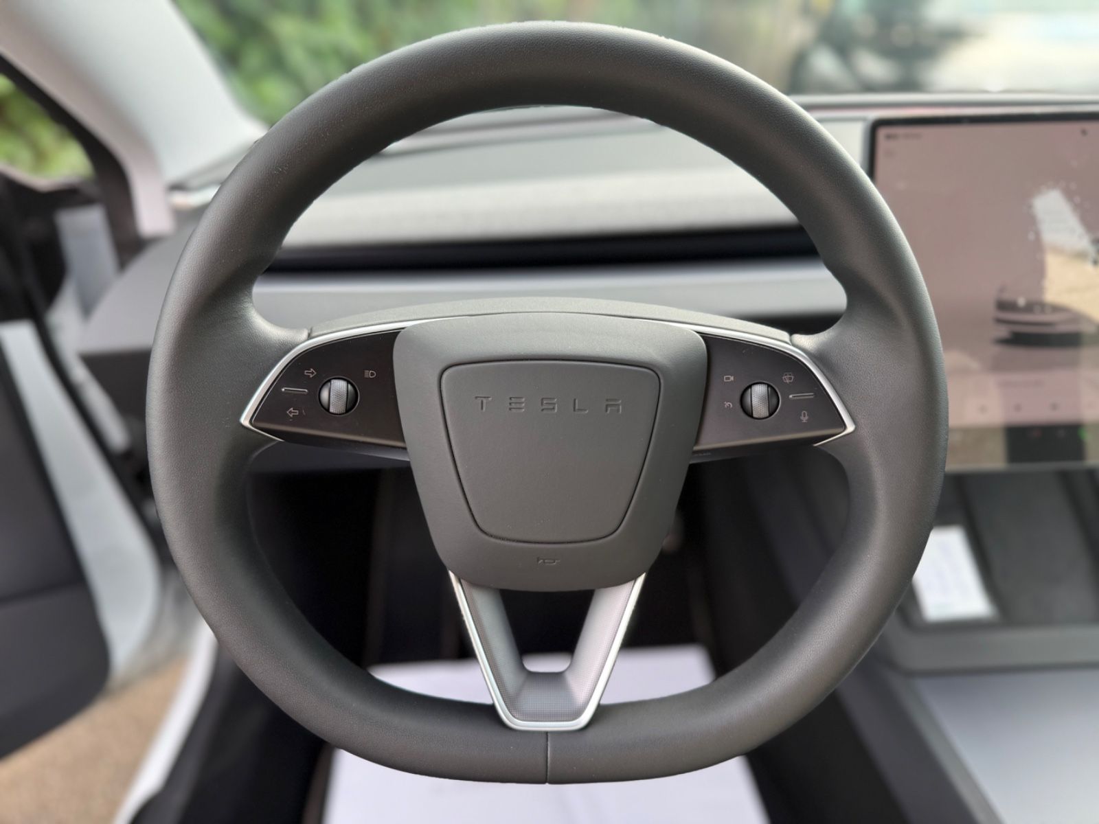 Tesla Model 3 RWD Plus NEW-Model