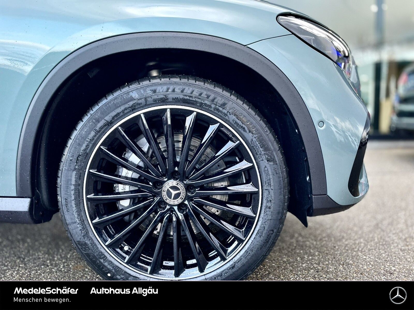 Mercedes-Benz GLC 300 4M AMG Night Distr AHK DigLi Burm3D Pano