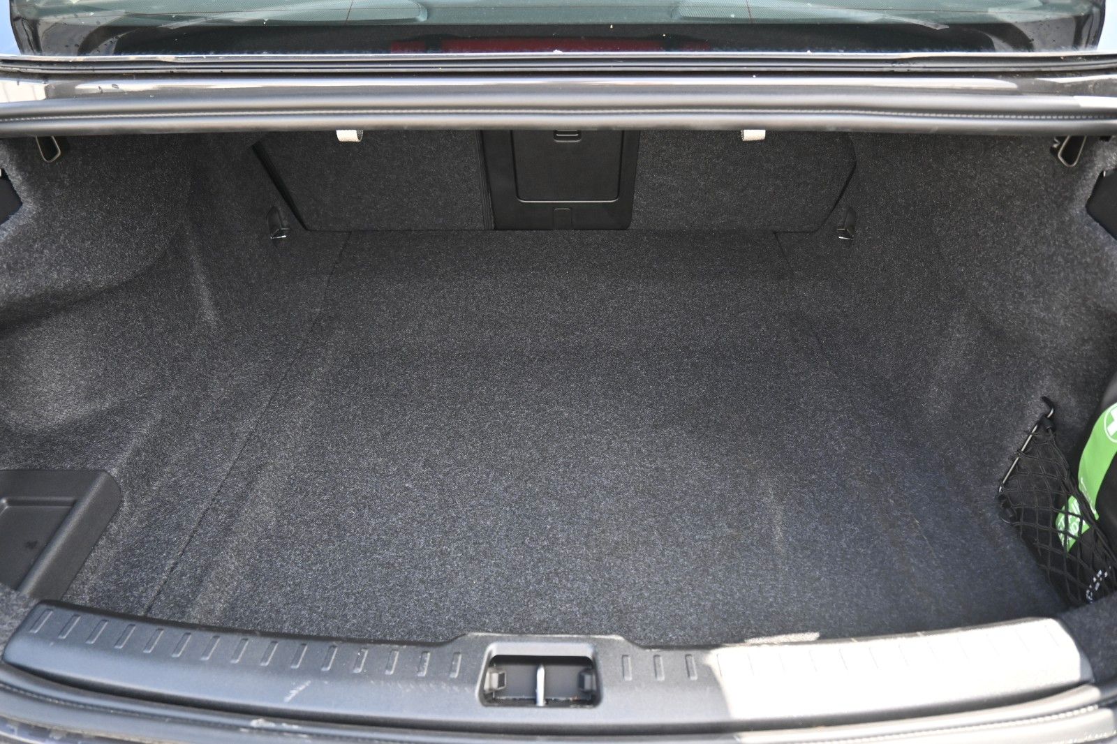 Volvo S60 B4 Benzin Plus Dark*PANO*STHZG*360°*H&K*