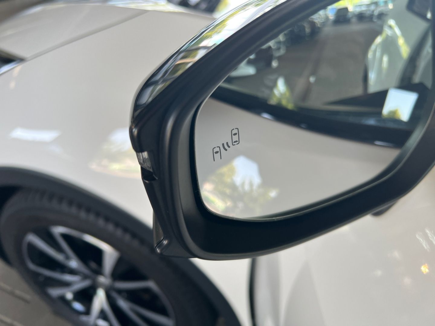 Toyota C-HR 1.8 Hybrid Team D *LED*el. Heck*SHZ*CAM*ACC