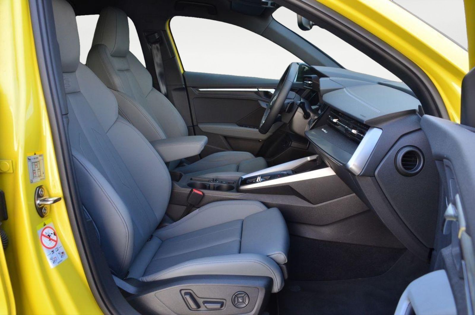 Audi A3 40 TDI qua S-Tronic S-line - Samsaru's Car Outlet