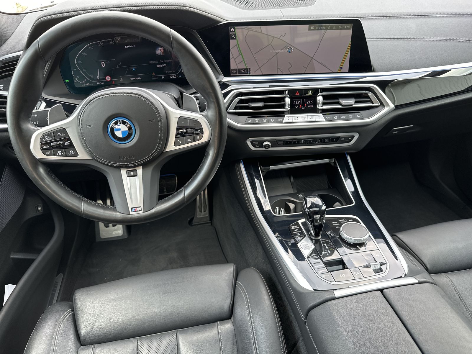 BMW X5 xDrive45e M-Sport NAV+LASER+AHK+PANO+360°+ACC