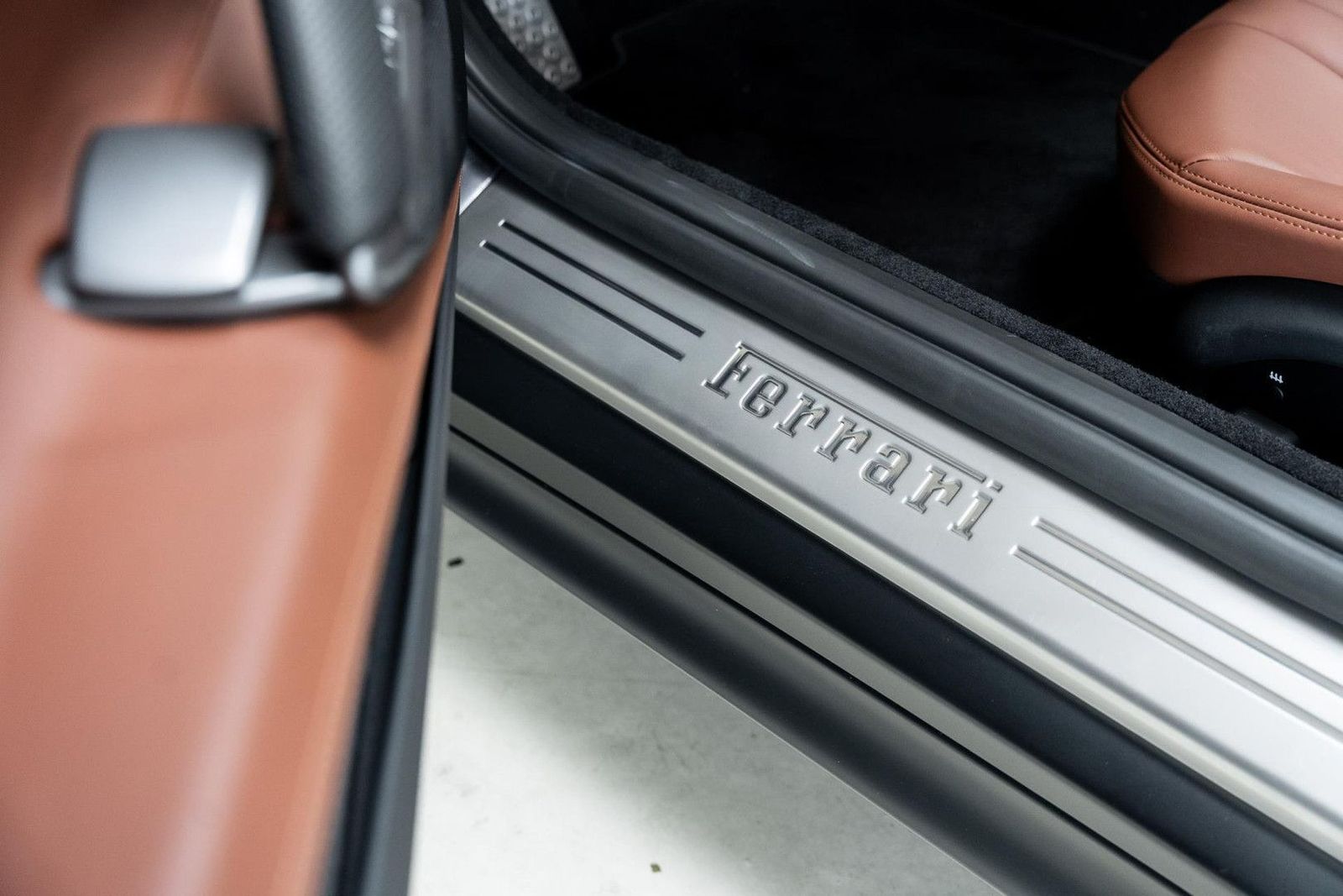 Ferrari 812 GTS - Samsaru's Car Outlet