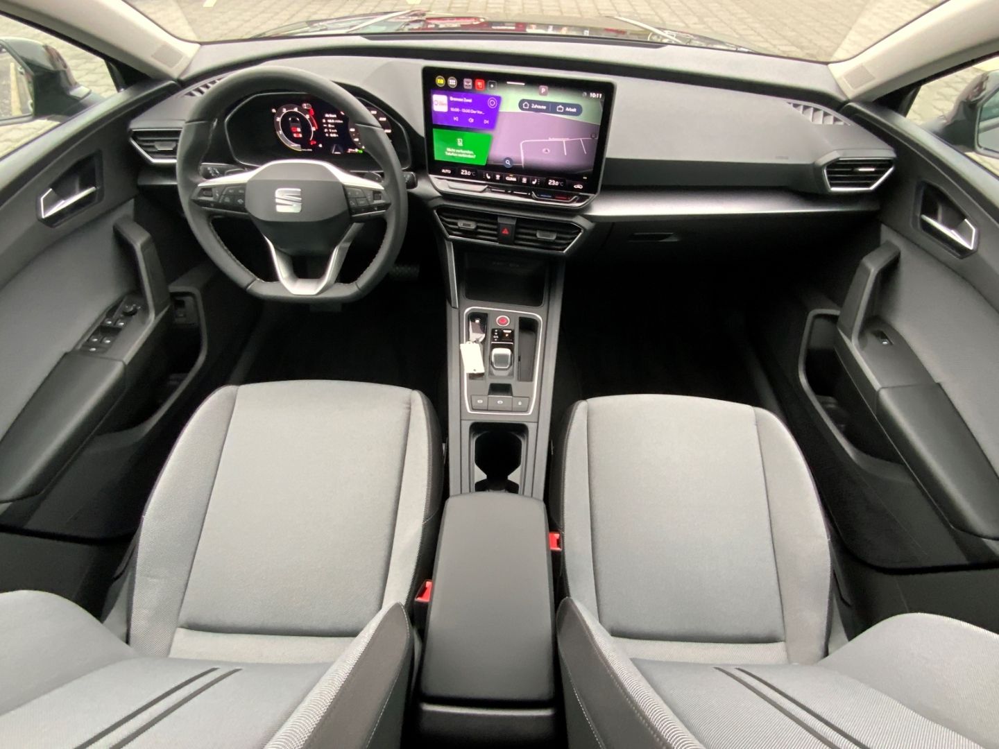 Seat Leon SP Style 2.0TDI DSG+LED+AHK+ Navi+Sitzhzg