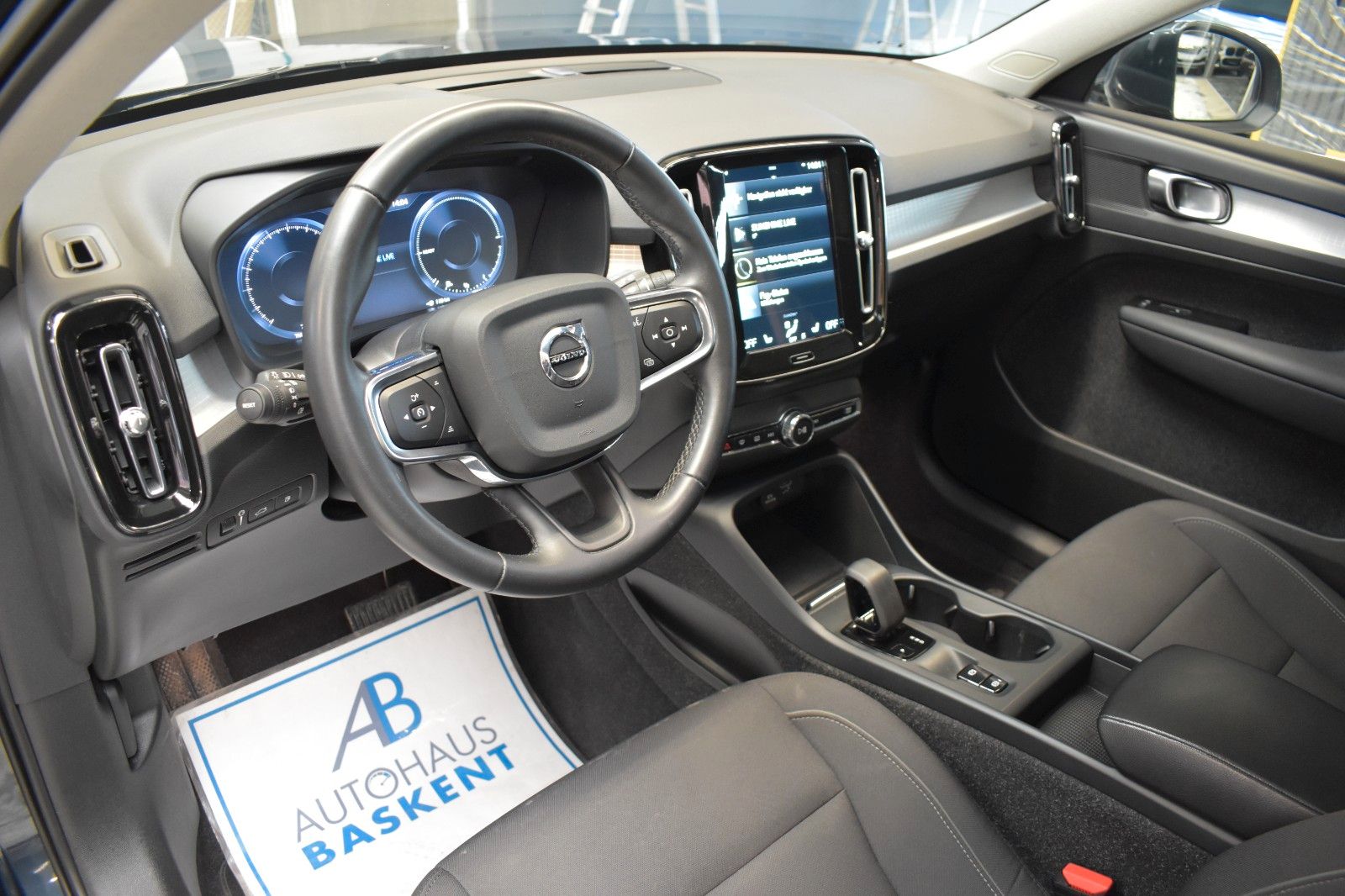 Volvo XC40 Inscription Expression* AHK*LED*PANO*SHZ*