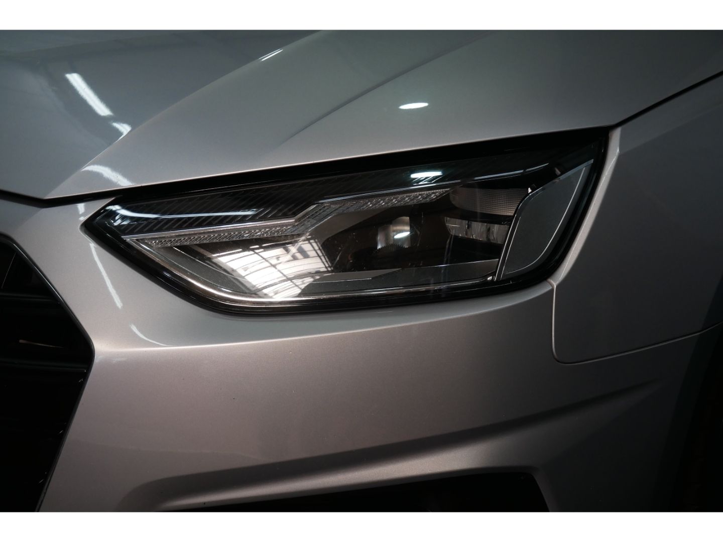 Audi A4 Avant 30 TDI - Samsaru's Car Outlet