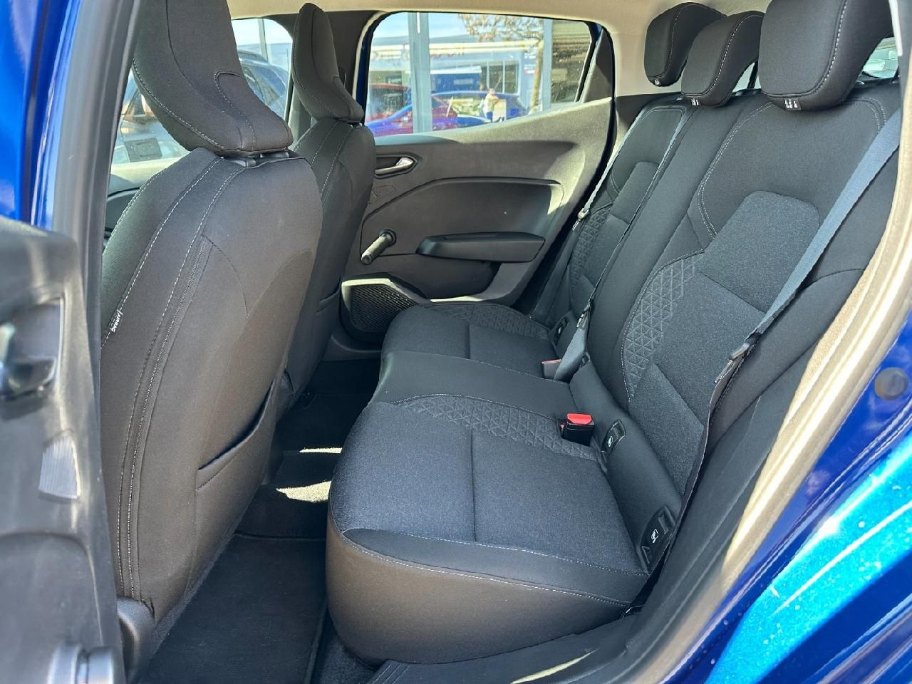 Renault Clio V - Samsaru's Car Outlet