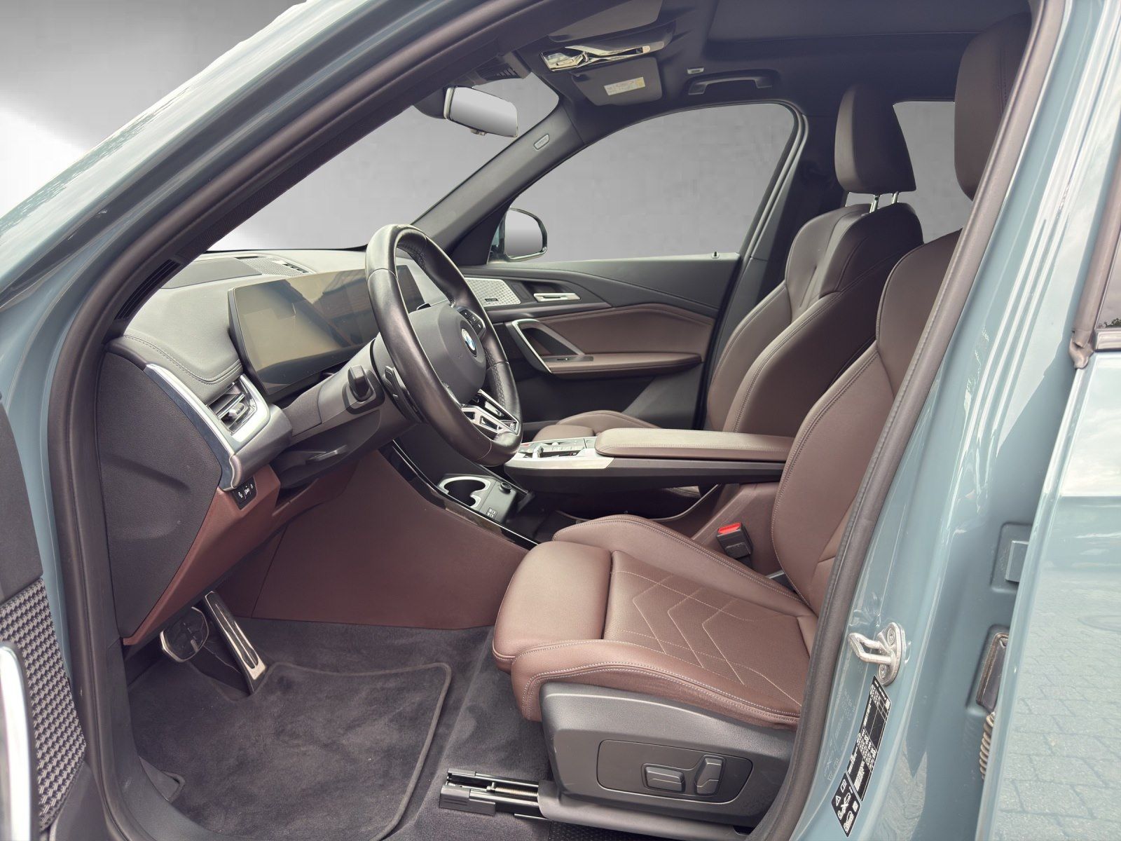 BMW X1 xDrive23i M Sport - Samsaru's Car Outlet