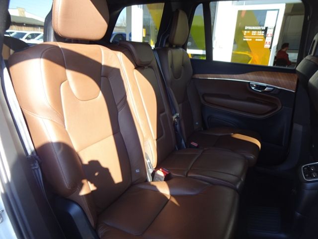 Volvo XC90 T8 R Design Plug-In AHK Luftfw HUD ACC 22"