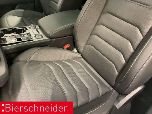 Volkswagen Touareg 3.0 TSI eHybrid R - Samsaru's Car Outlet