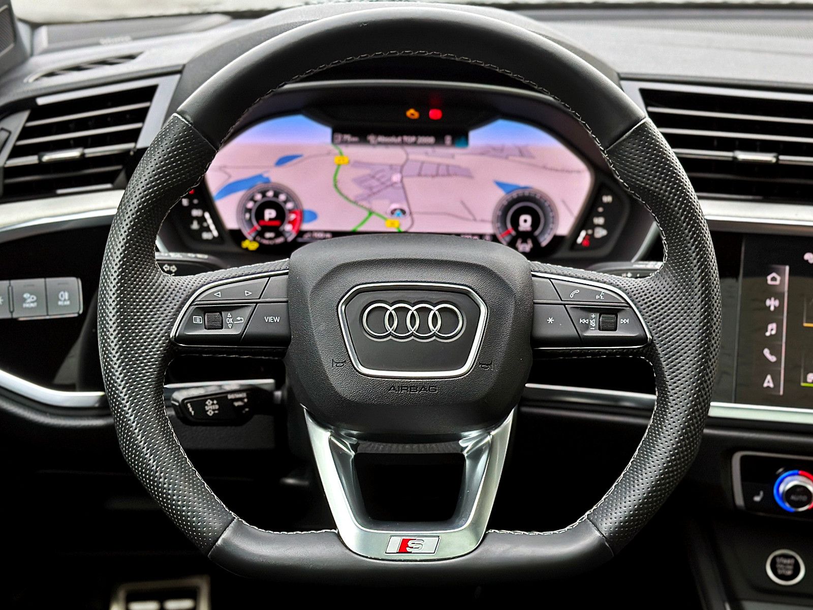 Audi Q3 Sportback 35TFSI S LINE BLACK PANO ACC SONOS