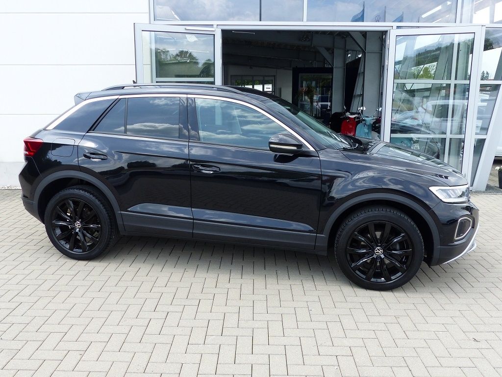 Volkswagen T-Roc 1.5 TSI DSG Life - Samsaru's Car Outlet