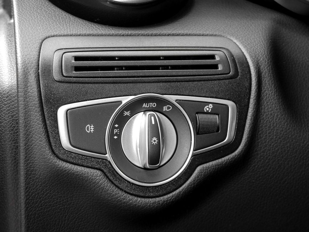 Mercedes-Benz GLC 200 d 4M - Samsaru's Car Outlet