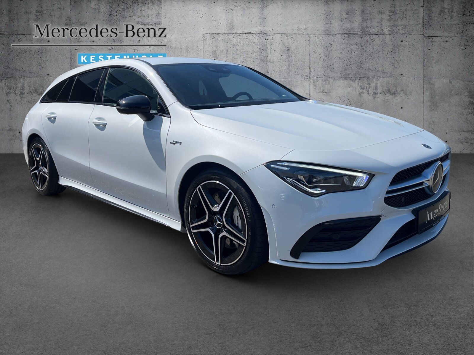 Mercedes-Benz CLA 35 AMG - Samsaru's Car Outlet
